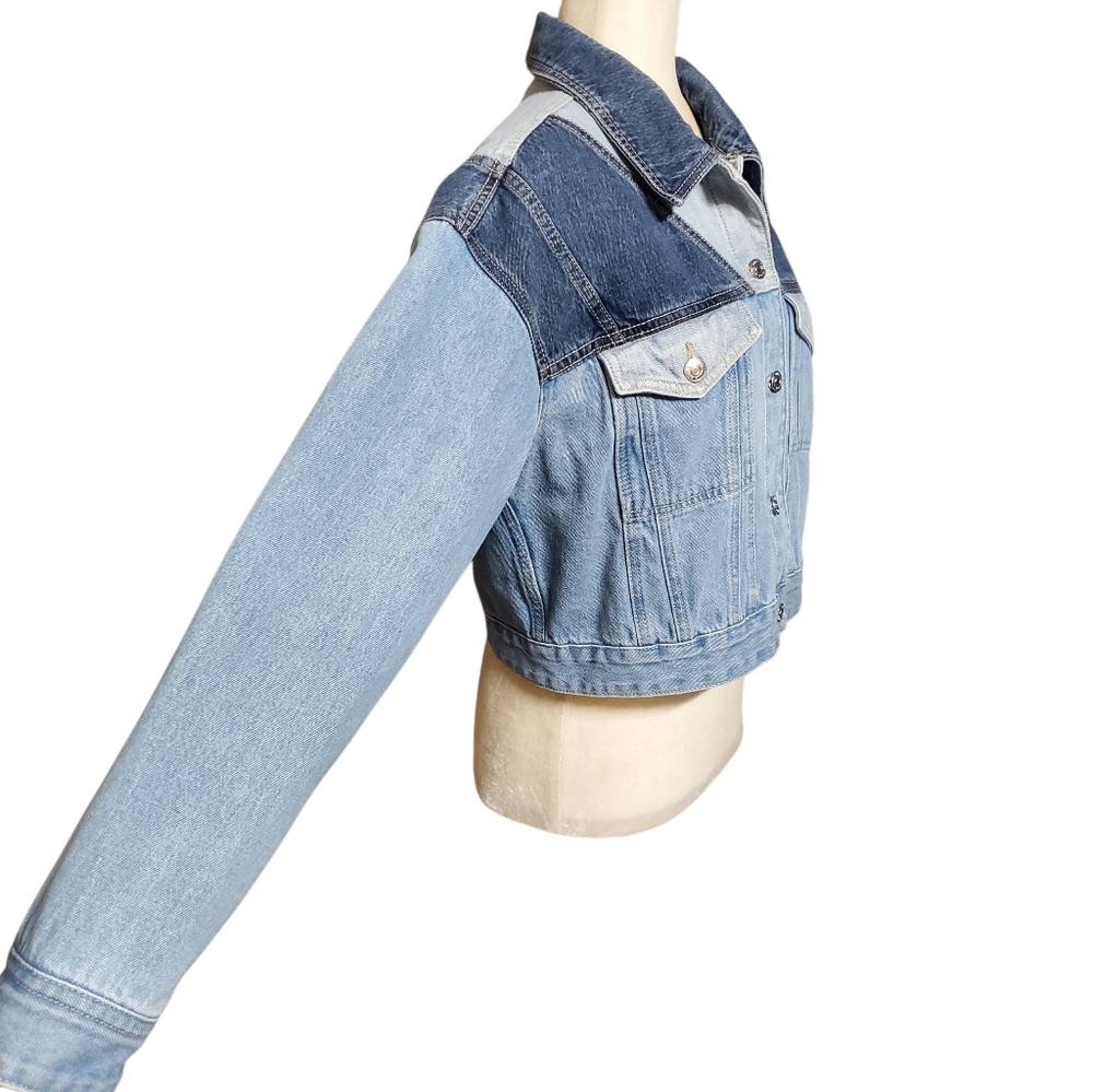 Wild Fable Jean Jacket Women's Size Medium Color Block Design Denim Trucker - Picture 3 of 9